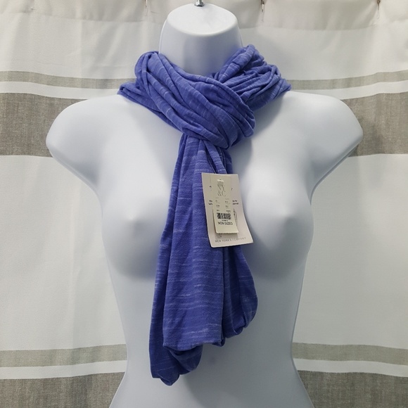 NWT Purple infinity scarf - Picture 3 of 5